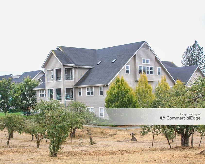 1005 Gravenstein Hwy North