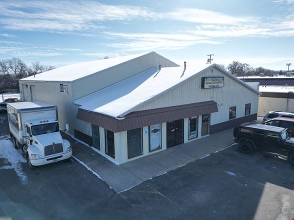 Preview of Industrial space for Rent at 1117 Main Street