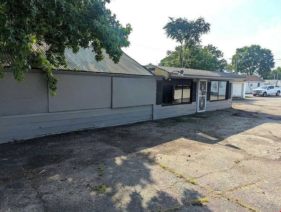 3200 N Dixie