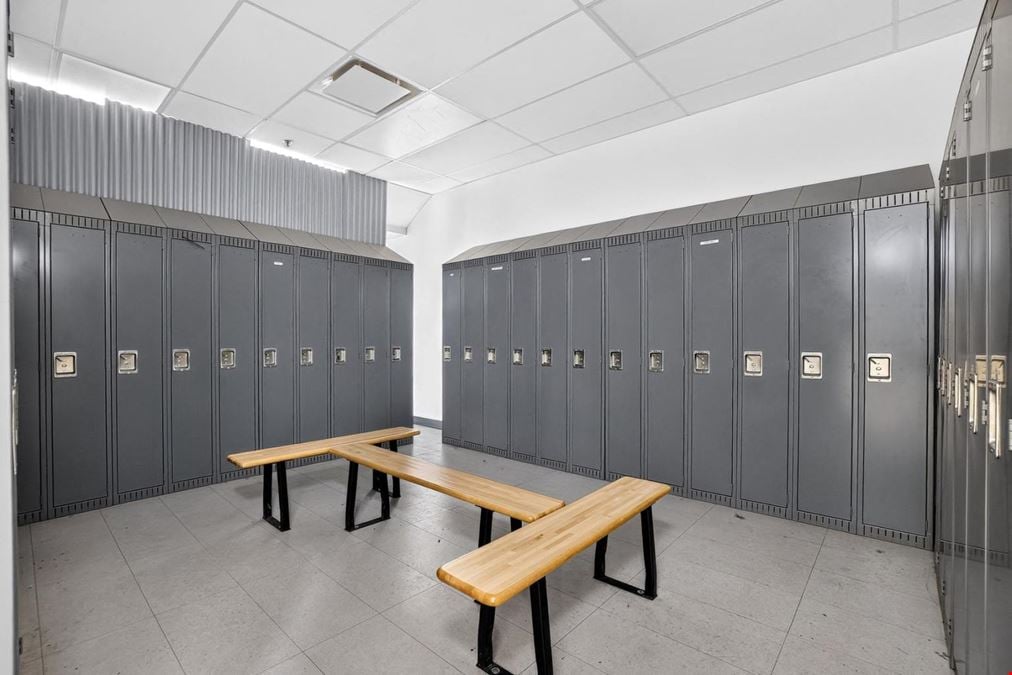 1071-1075, & 1079 rue Marie-Victorin