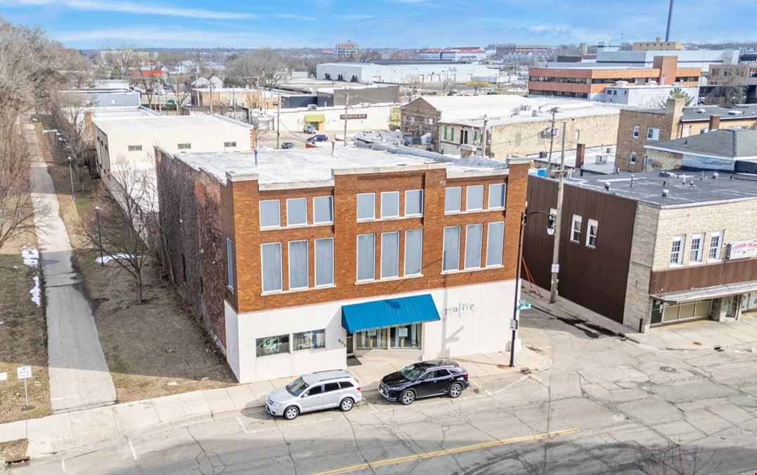 205 W Grand Avenue