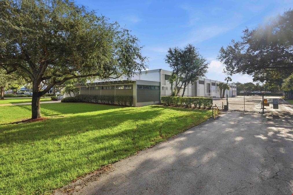 14175 NW 60th Ave