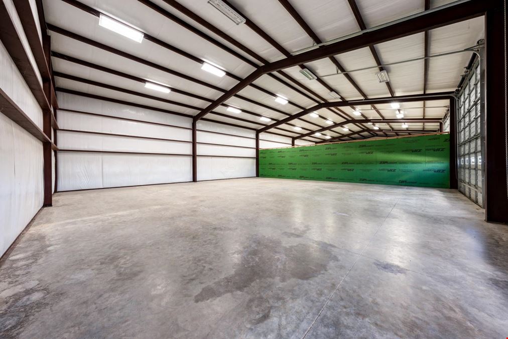 11639 E US-175