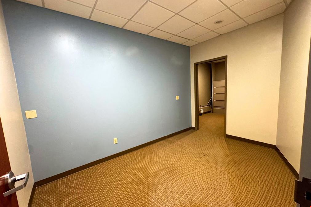 1619 9th Street | Former Medical Office