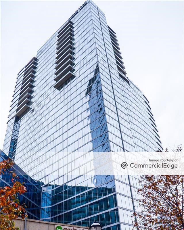 1075 Peachtree