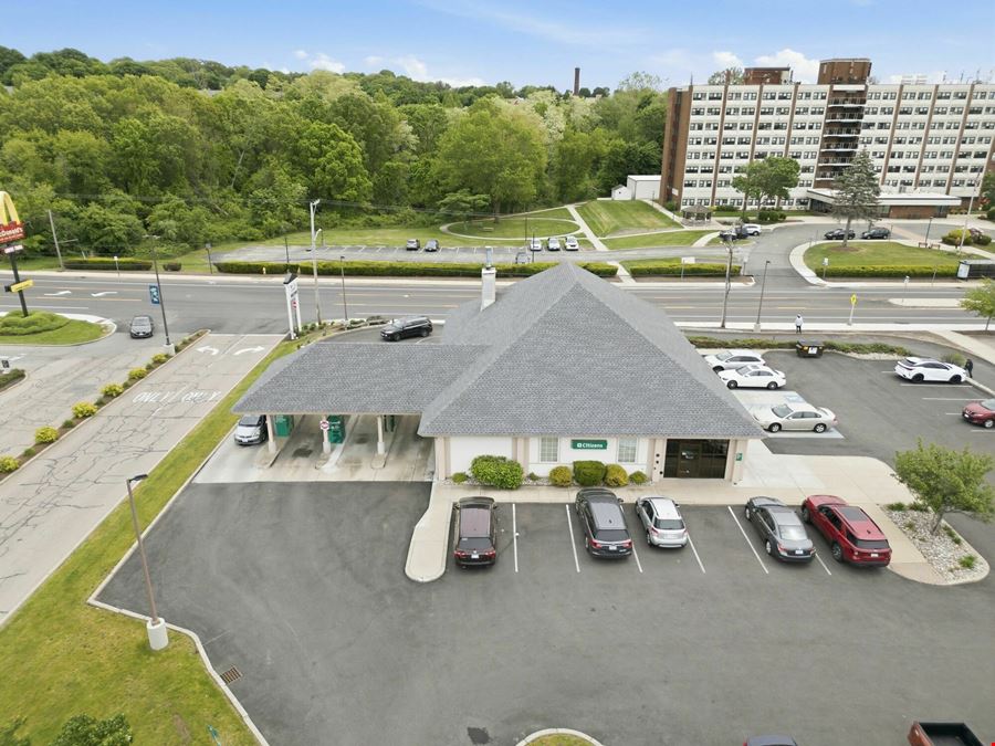 Cumberland, RI - Stop & Shop Plaza