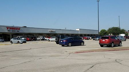 Preview of commercial space at 5013-5141 Granbury Rd