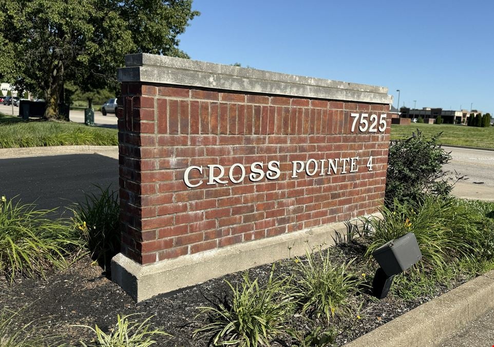 445 North Cross Pointe Boulevard