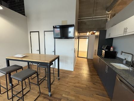 Preview of commercial space at 2907 Huron St