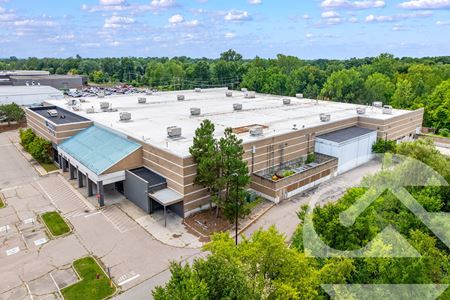 Preview of commercial space at 495 Summit Dr
