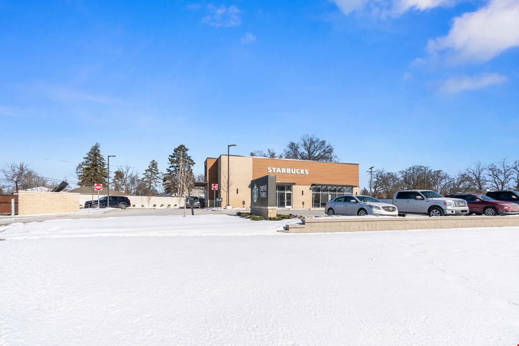 Single Tenant Starbucks & "Class A" 4 Tenant Retail Center