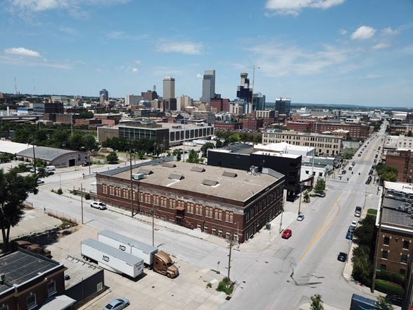 Preview of Industrial space for Rent at 1100 Pierce Street