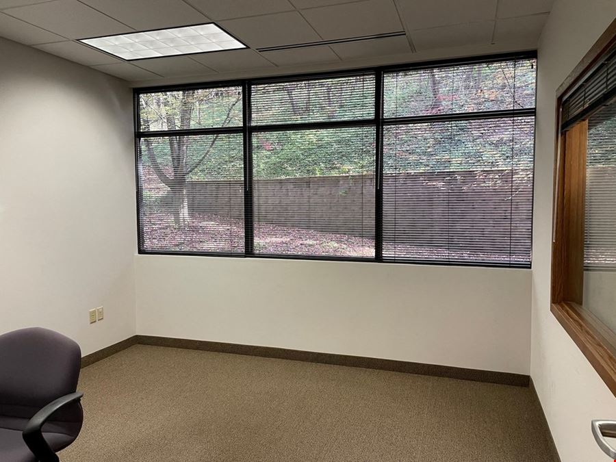 1610 Maxwell Drive Suite 140