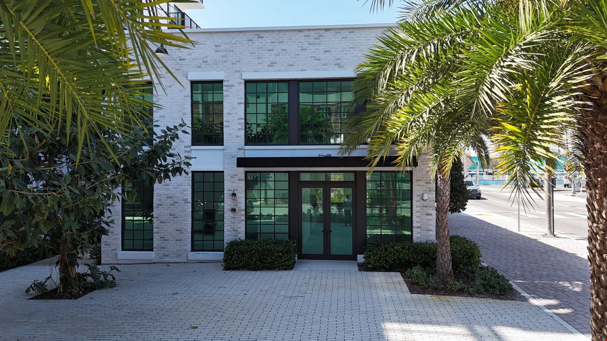 Downtown Lake Worth Beach - Flagship Retail