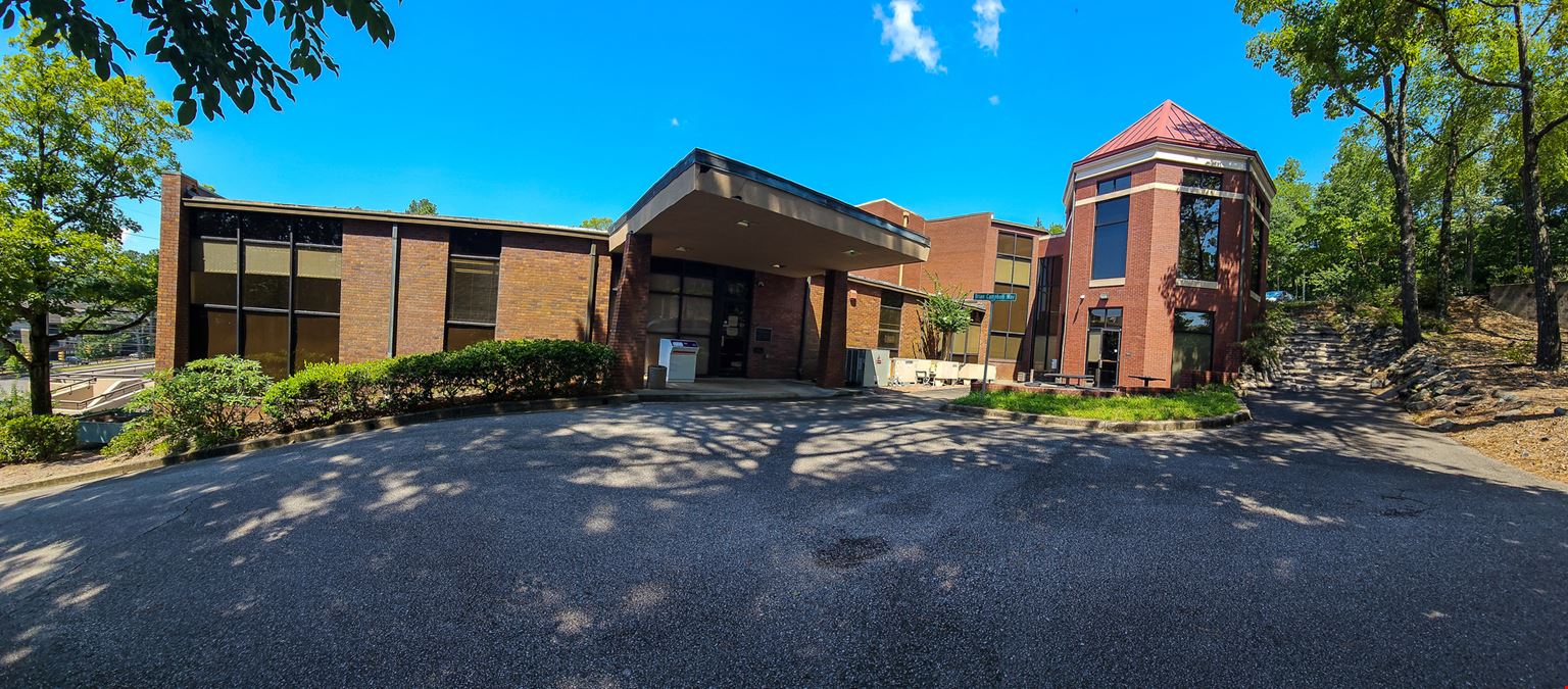 900 Montclair Road