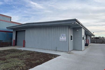 Preview of Industrial space for Rent at 903 Francis Dr
