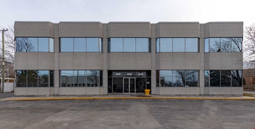Preview of Office space for Rent at 4850 Chemin du Bois-Franc