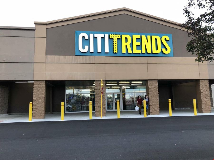 Thruway Plaza