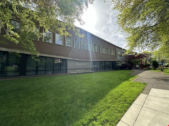 Preview of Office space for Sale at 2828 S Corbett Ave