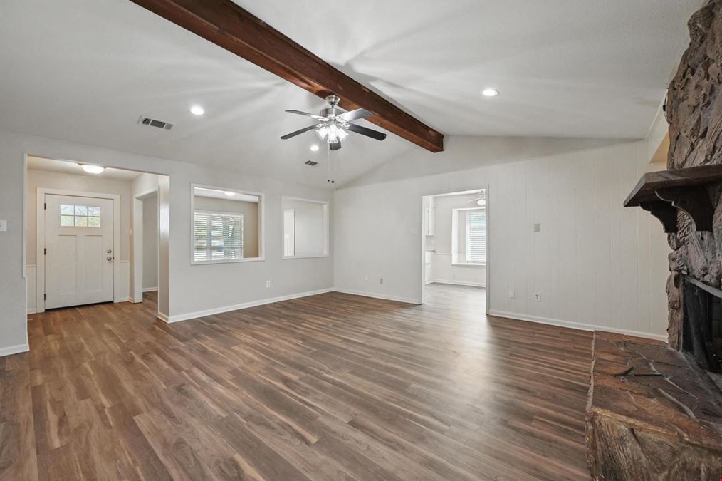 4,079 Flex Space for Lease