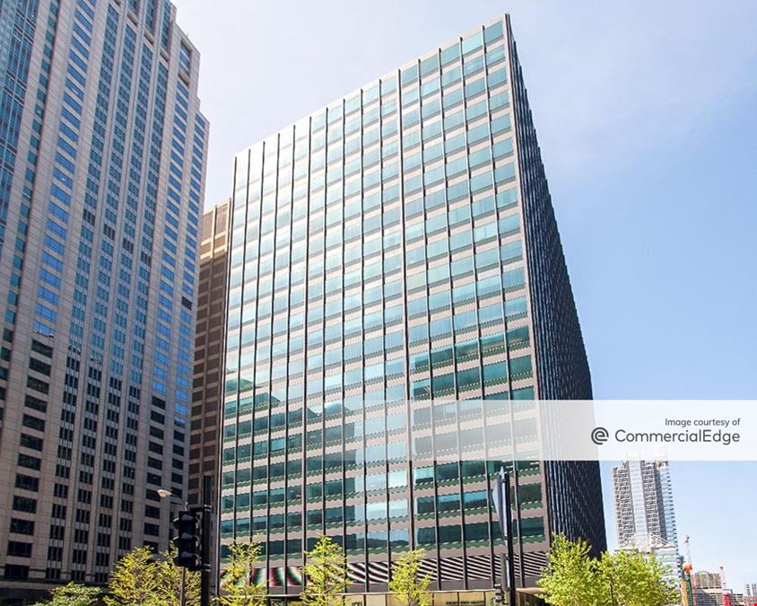 10 South Riverside Plaza