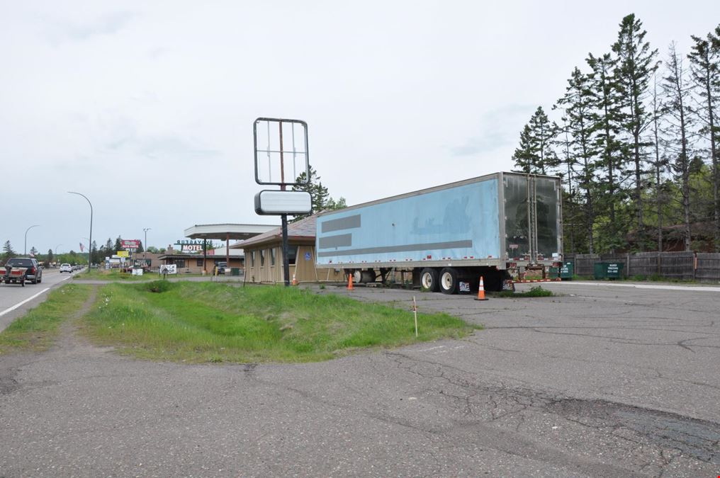 High Visibility Property in Two Harbors