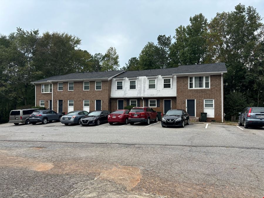180 Chalfont Ln