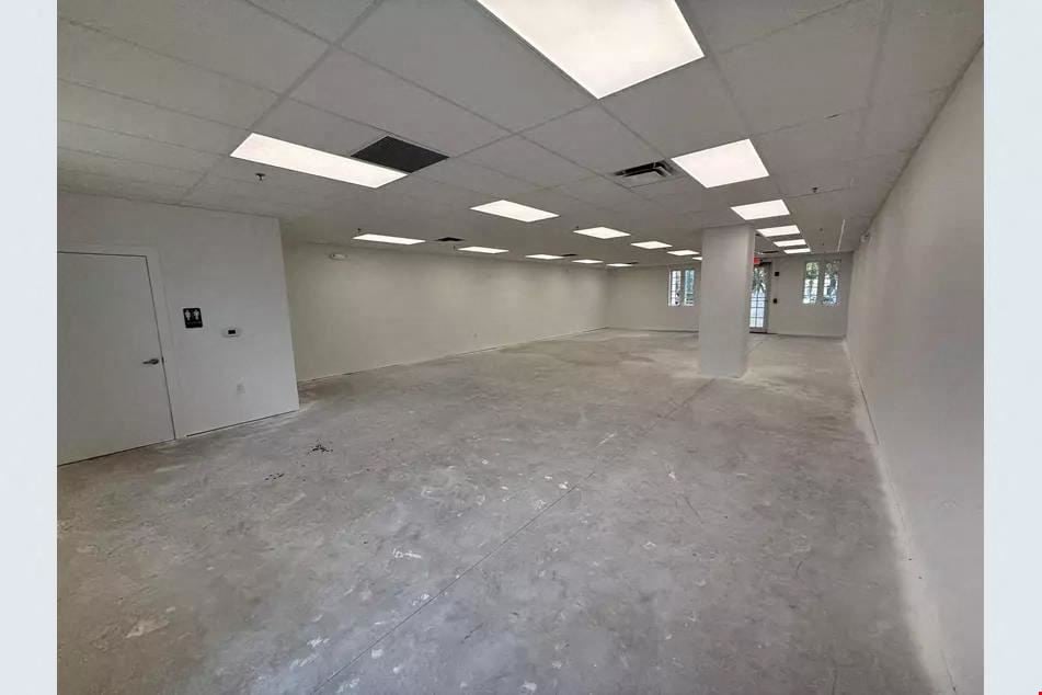 Class A Office Suite in Citrus Ave Professional Building
