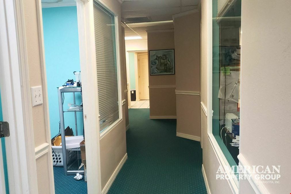 +/- 1,600 SF Office Space Sarasota