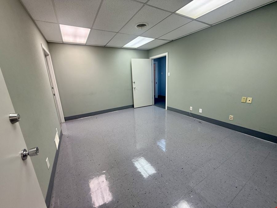 170 8th St SE_Paris Health_Prop #3