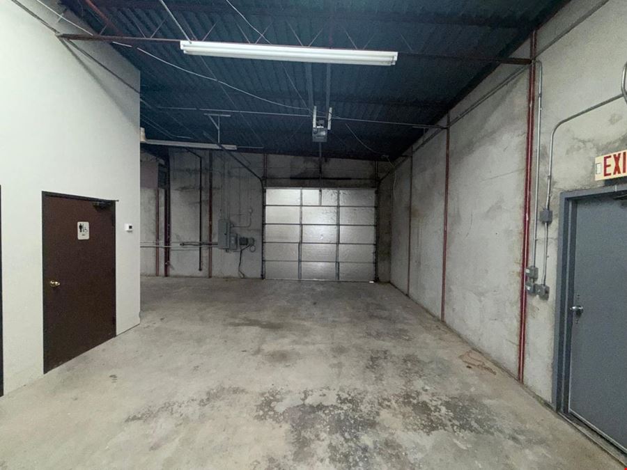 2117 Yellowood - Office/Warehouse
