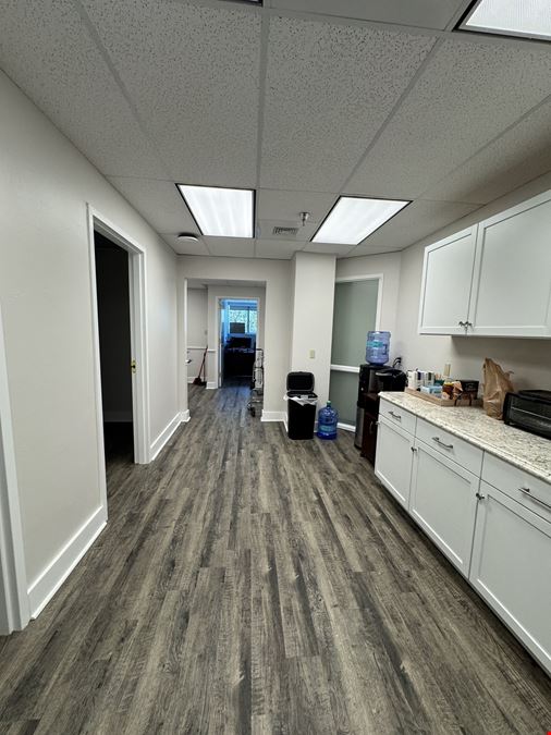 Quietwater Bldg 1 Suite 330