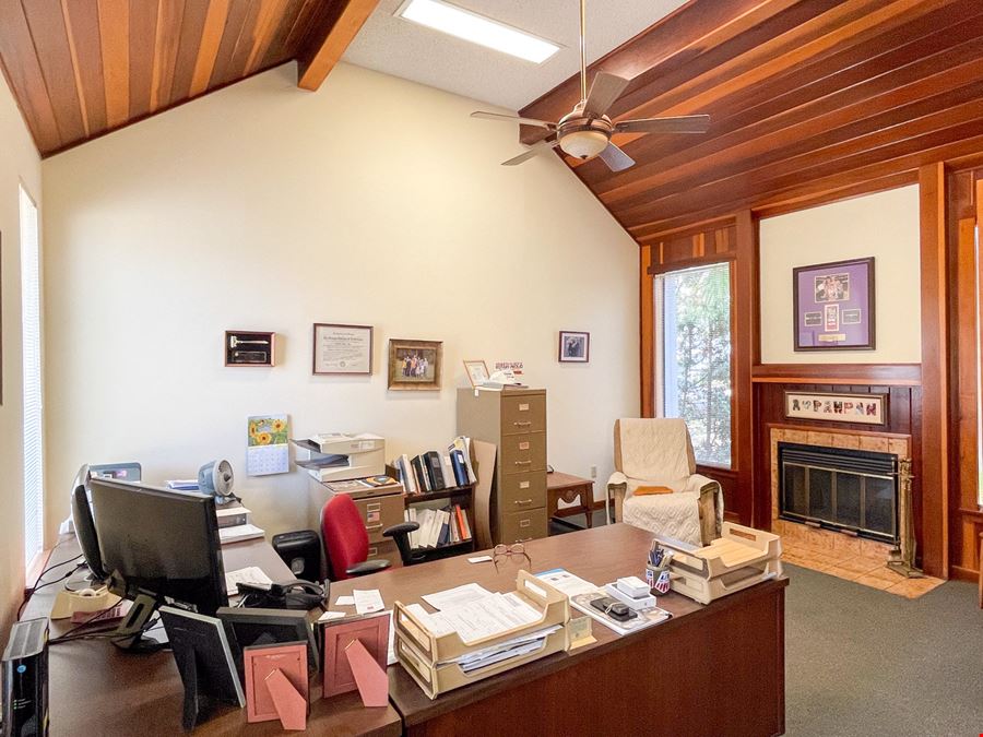 End-Unit Office Condo for Sale/Lease