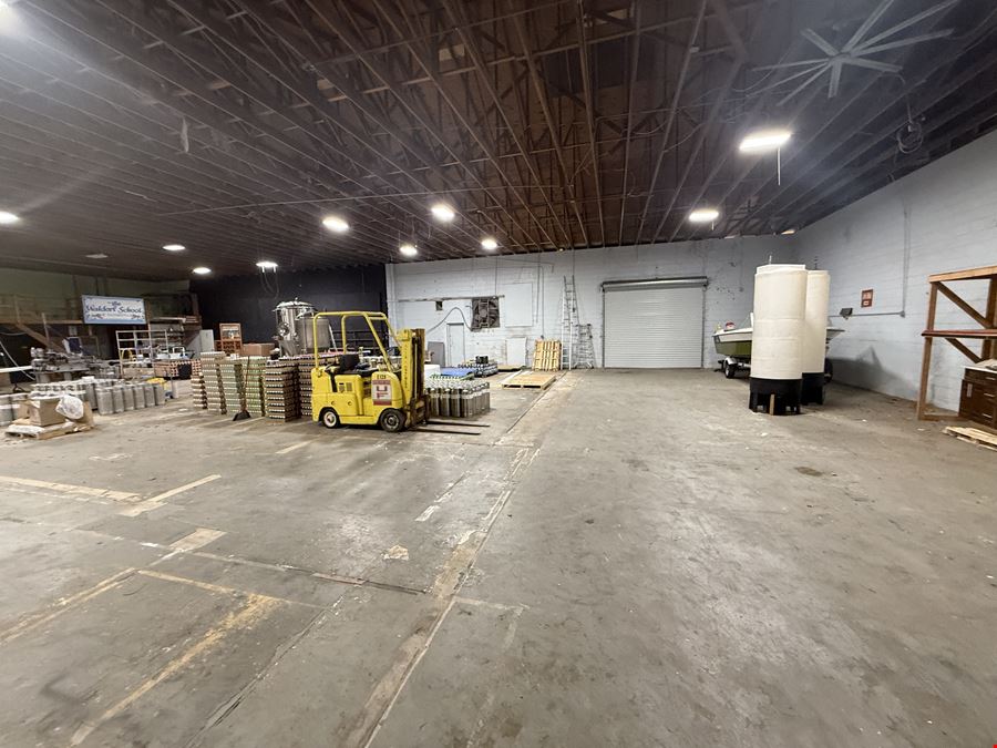 Industrial office/warehouse space