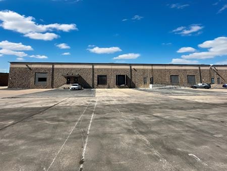 Preview of Industrial space for Rent at 1001 NE Loop 820 