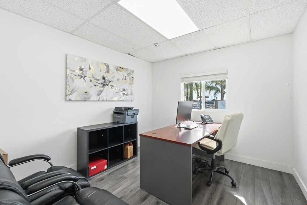 14015 Van Ness Ave