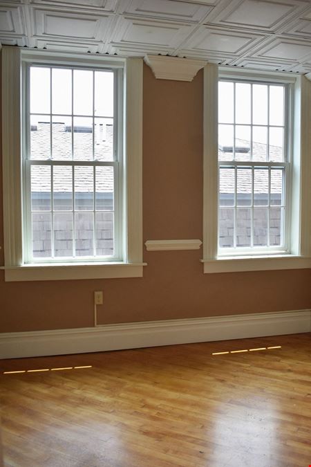 270 Pleasant St
