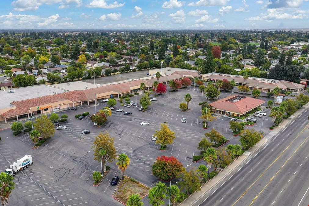Rosemont Plaza