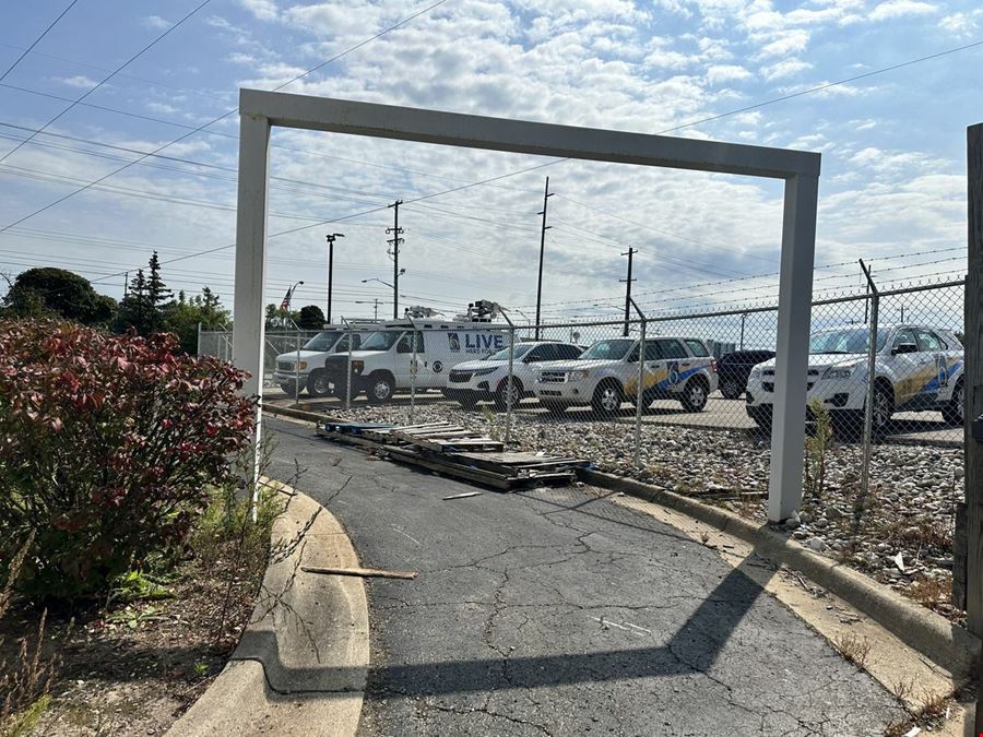 Retail Space with Potential Drive-Up Window Just Off US 127