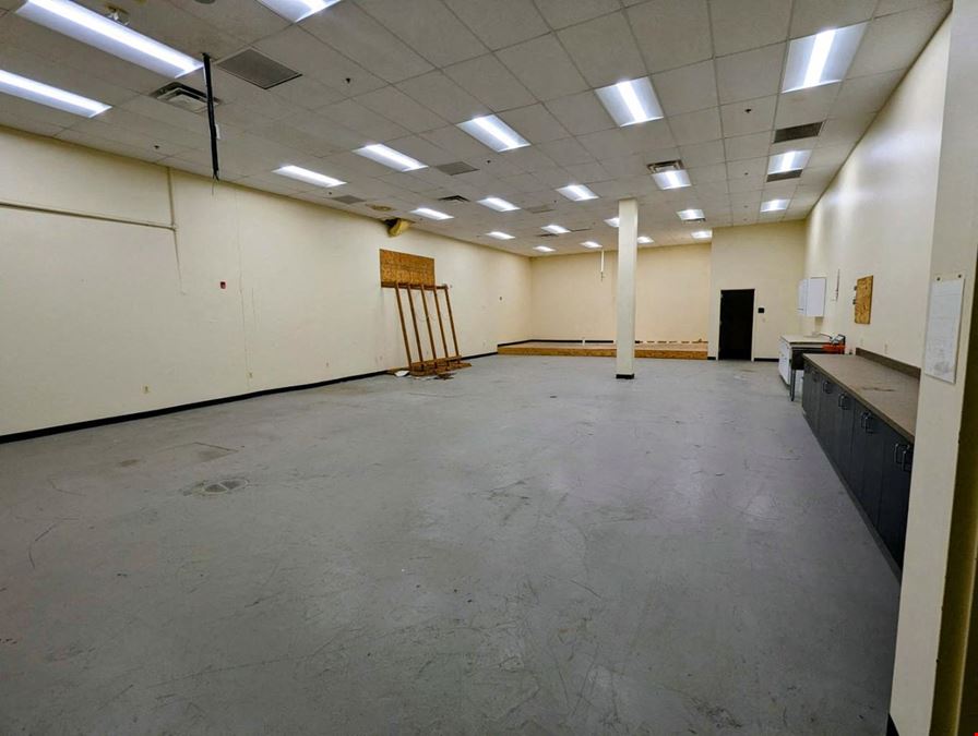 Randallstown Plaza - 3637-3695 Offutt Rd