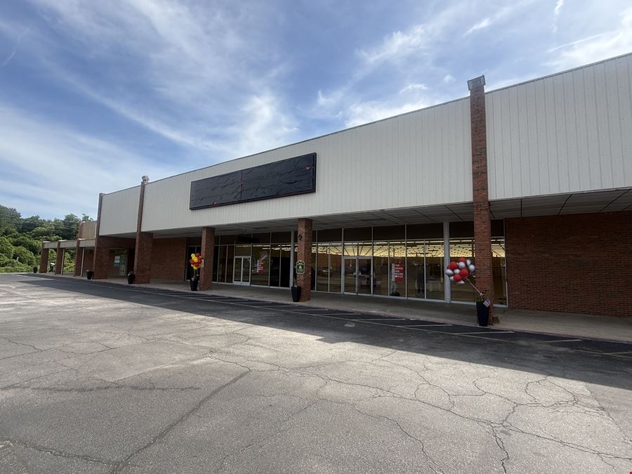 Russell Plaza Shopping Center