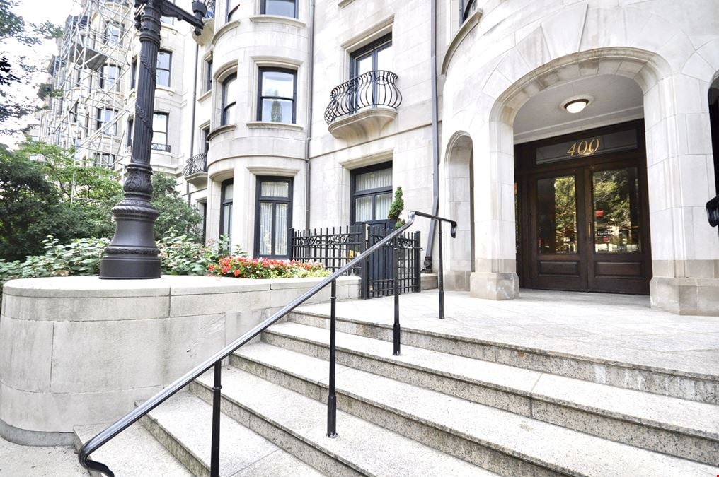 400 Commonwealth Ave #104C