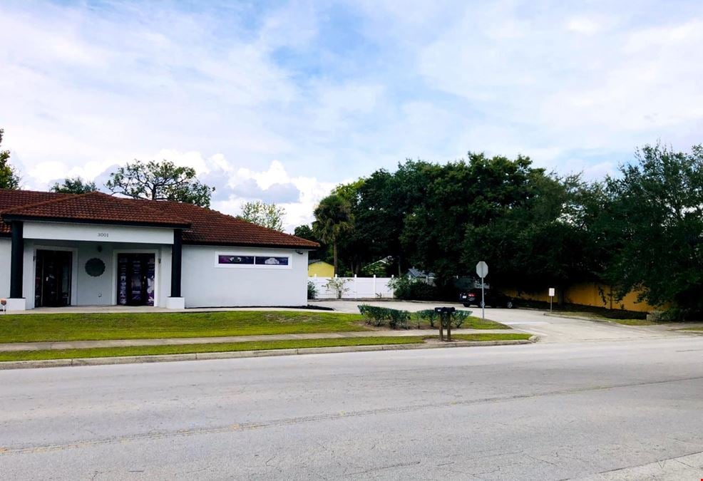 3001 Michigan Av.