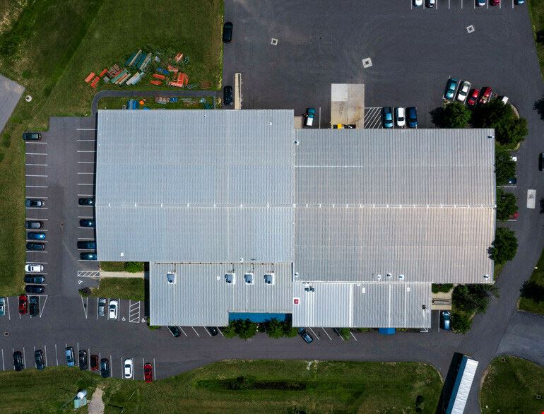 7858 Industrial Pkwy