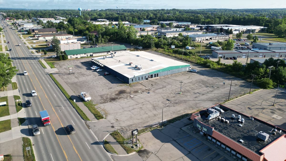 Collier Lanes