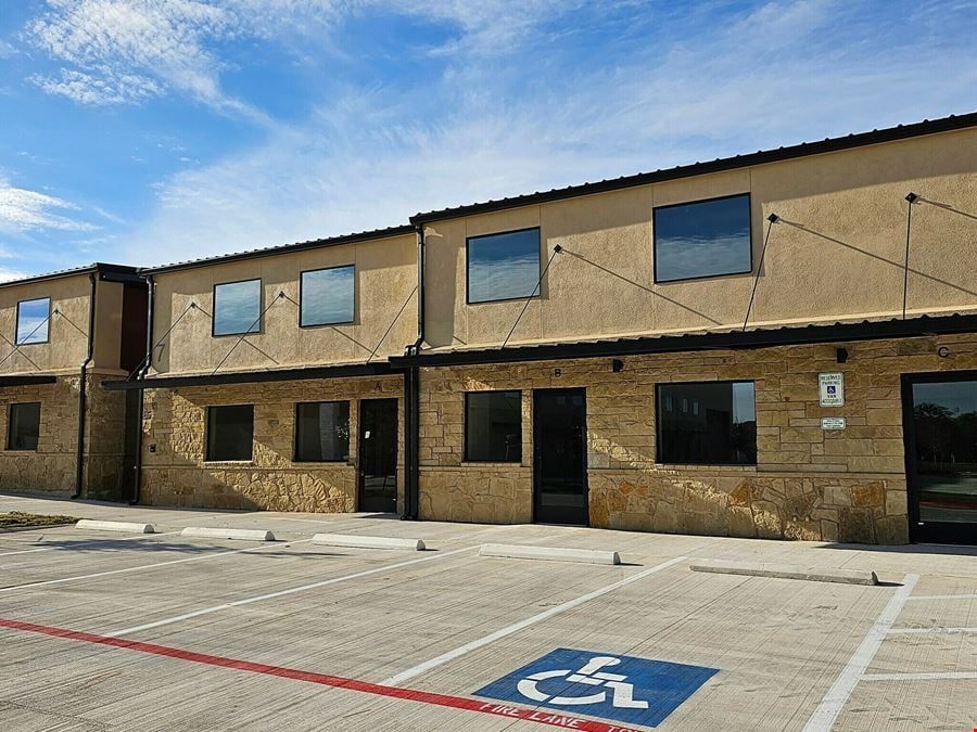 FOR SUBLEASE: Bell Blvd Creative Space