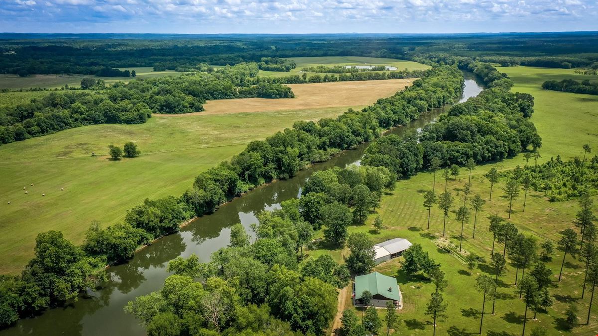 Ouachita River Private Hunting & Fishing Retreat