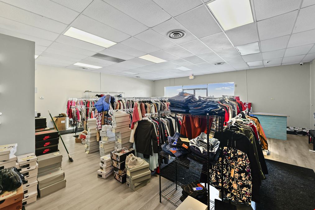 Southwyck Square