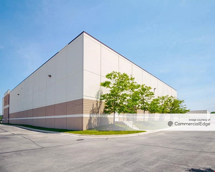 Halsted Pershing Business Center Distribution Building