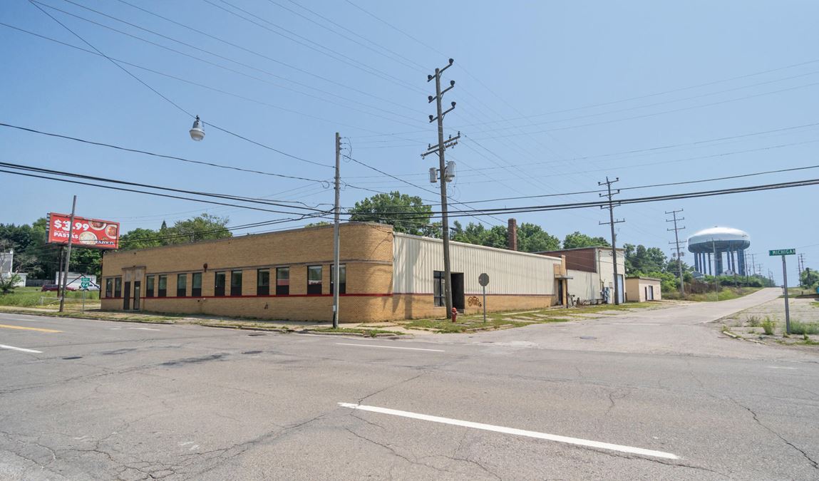 2503 E Michigan Ave